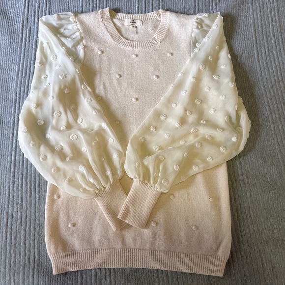 Cream polka dot sweater - Picture 1 of 2